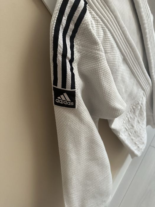 Кимано адидас дзюдо