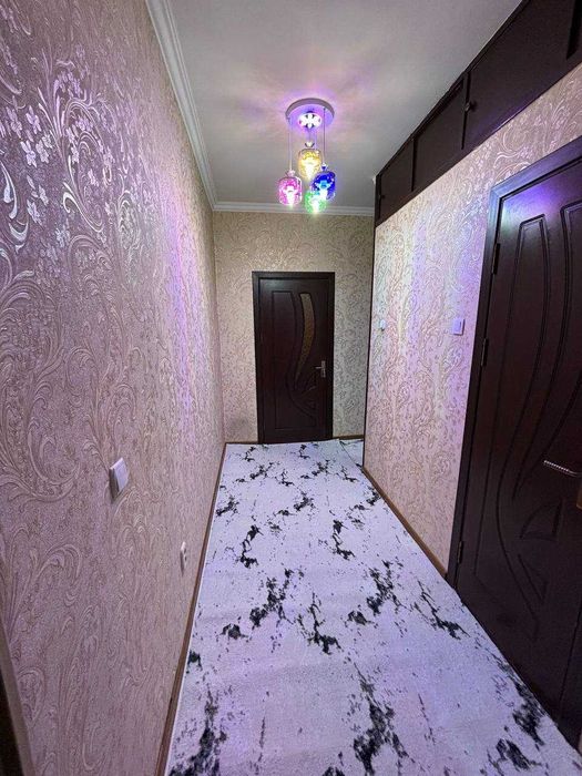 СРОЧНО !! Продается квартира в Яшнабаде 2/1/5 ( 50 кв/м ) Авиасозлар 2