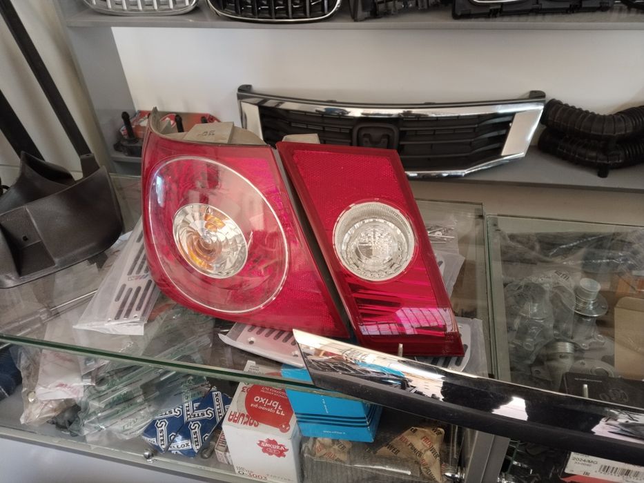 Задние стоп фонари на Шевроле Эпика.  Б.у.  Оригинал