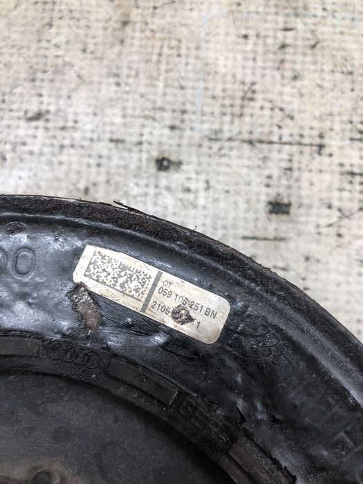 fulie vibrochen audi a6 c7 3.0 2012