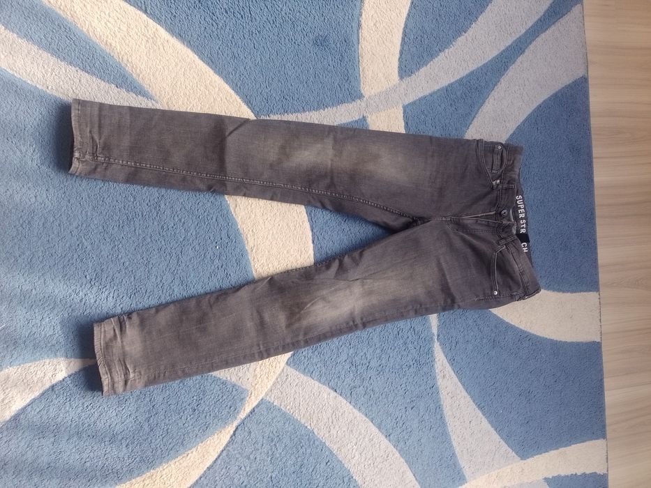 Детски дънки черни 10лв