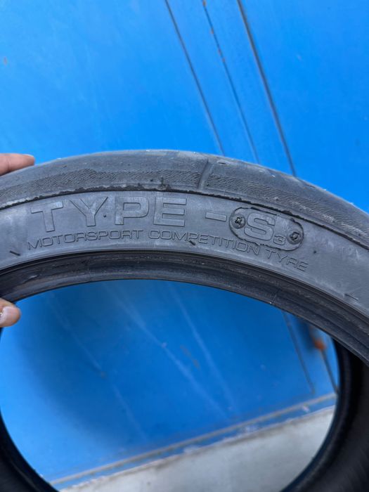 Семи слик 225 40 18