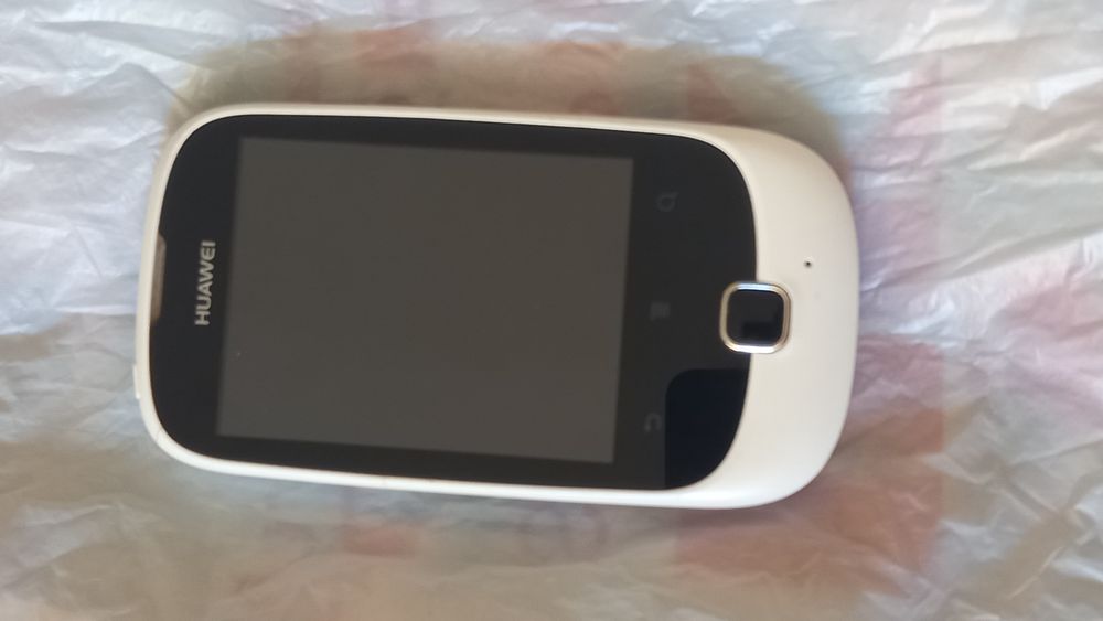 Vand telefon mobil HUAWEI ASCENT Y100,alb,baterie originala,incarcator