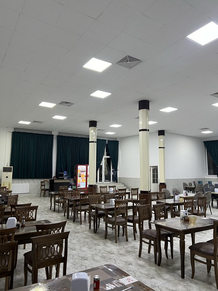Kafe sotiladi qorasuv 6 tapovichda