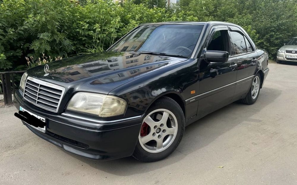 Продам Mercedes Benz C180