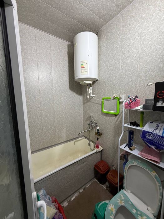 Прадаётся 1х 8микрарайоне Новая планировка можно через банк 40квадрат