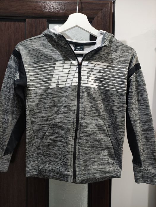 Детски дрешки, различни марки