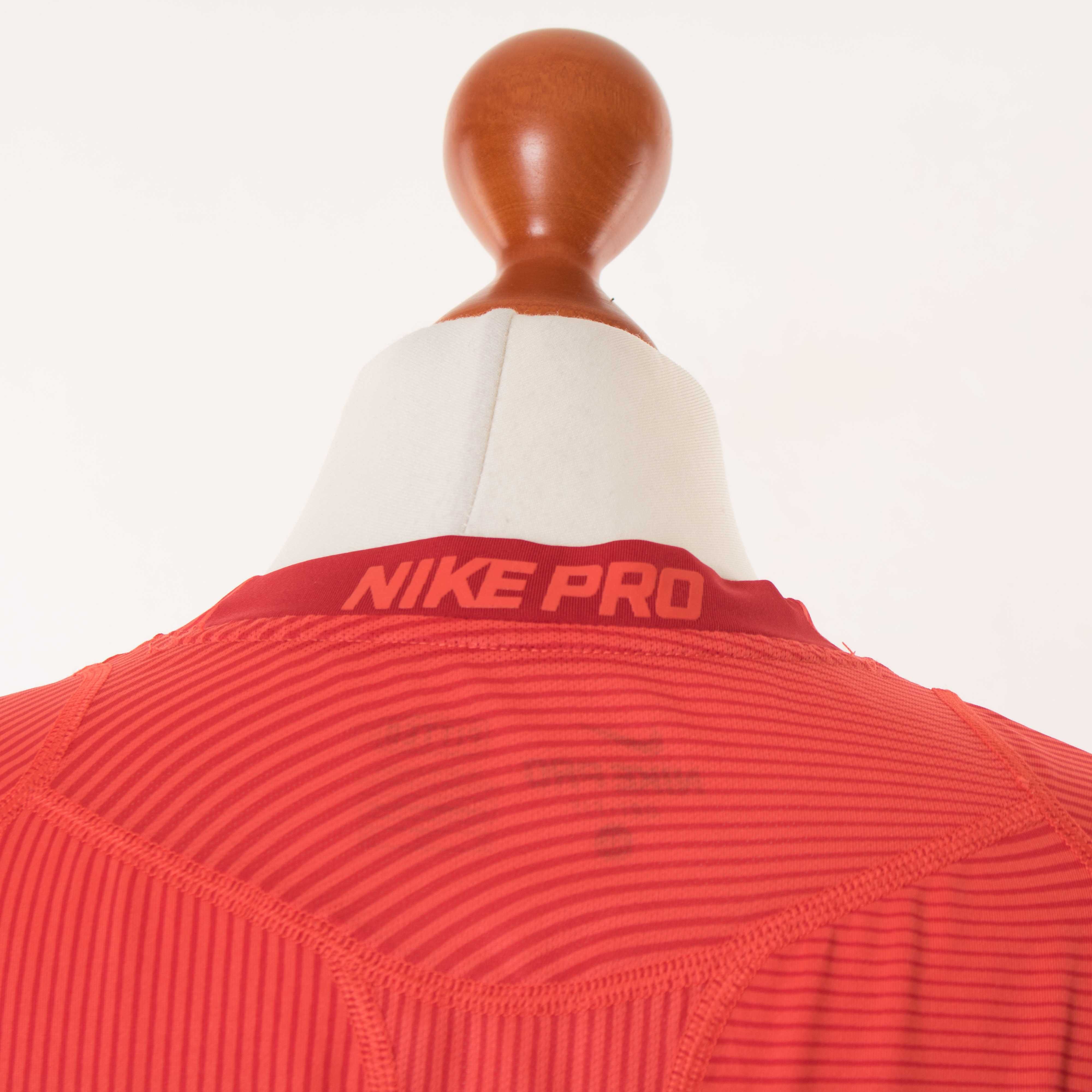 NIKE Pro Страхотна дамска червена тениска размер XL