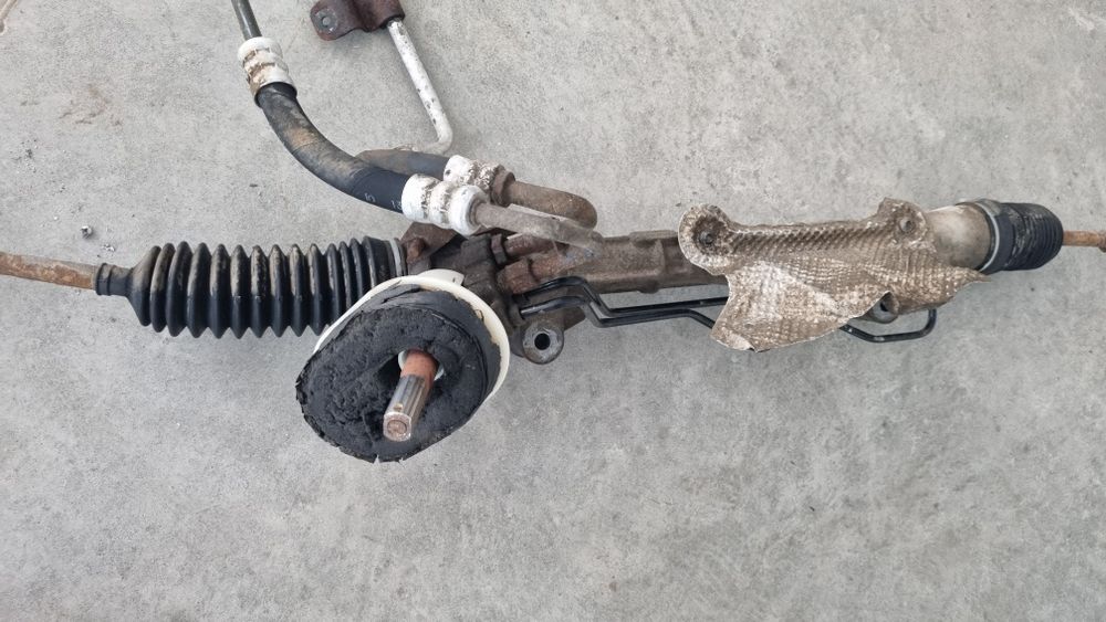 Caseta și pompa servo Dacia Logan 1.5 2007