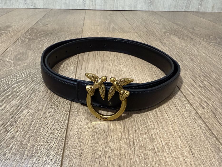 Дамски колани Pinko