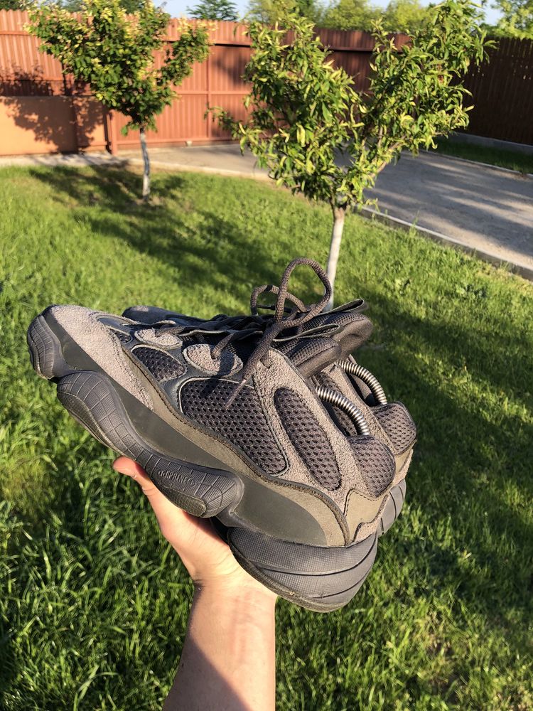 Adidas Yeezy 500 'UTILITY BLACK'