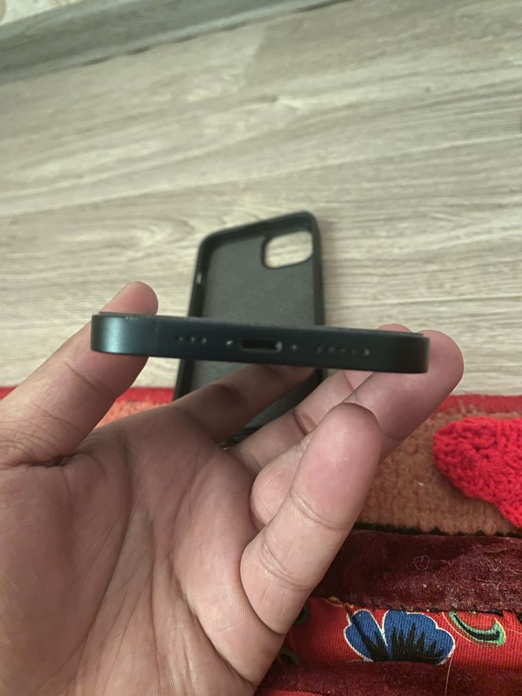 Айфон 13 жақында алынған телефон гарантиясы бар