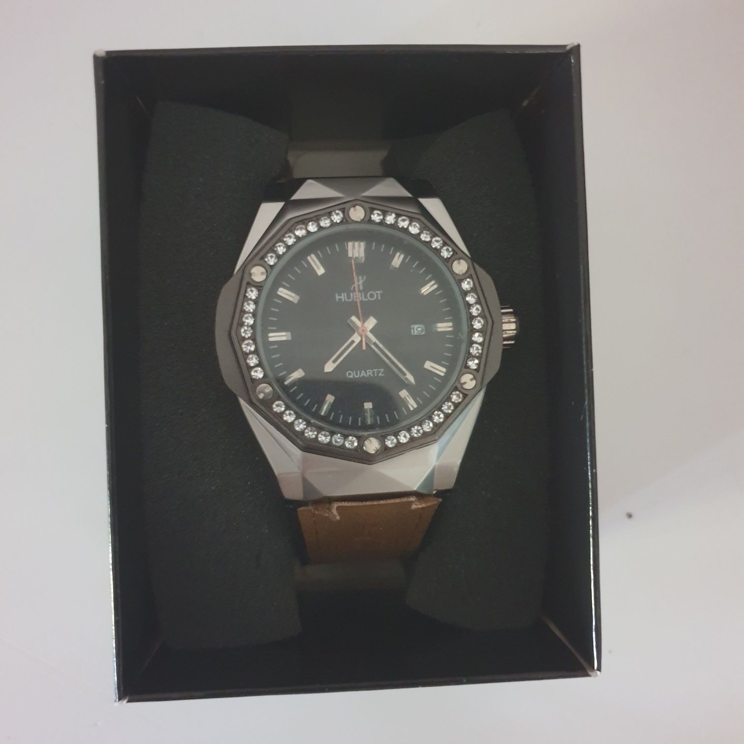 Hublot soat erkaklarniki