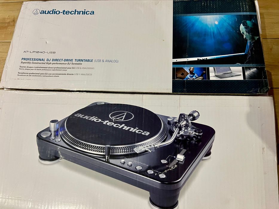Audio Technica At Lp 1240 professional turntable