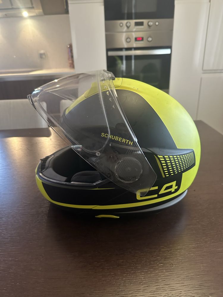Каска schubert c4 yellow