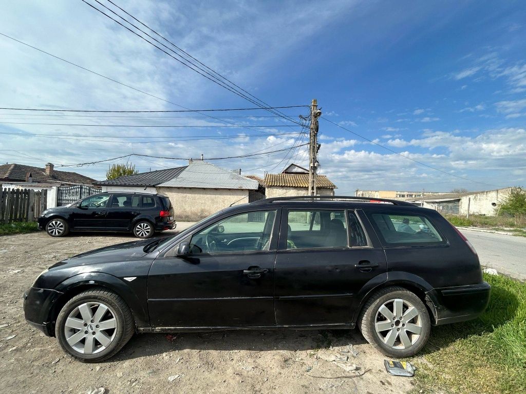Ford Mondeo 2004 două mașini în banii ăștia