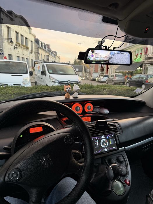 Vânt Peugeot 807 , 2.0 benzina , 136 cai putere, 7 locuri