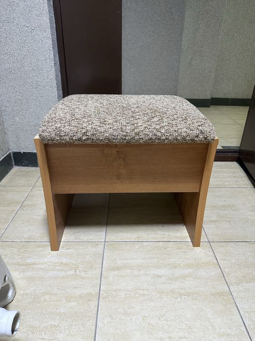 Отдам даром пуфик- тумбу, можно на кухню, под обувь