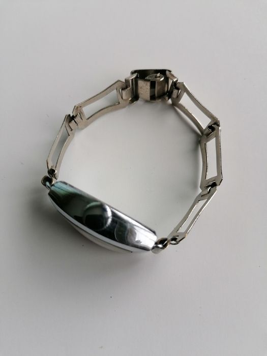 Механичен дамски старинен часовник "Звезда"