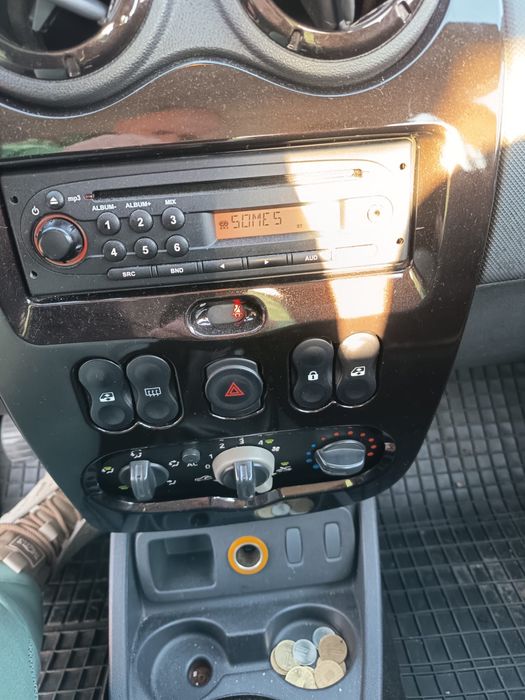 Vanzare Dacia Duster