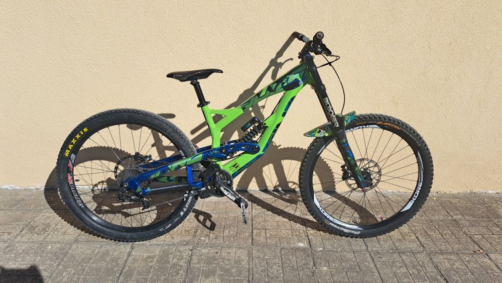 Yt tues 2018 limited edition al 27.5 M