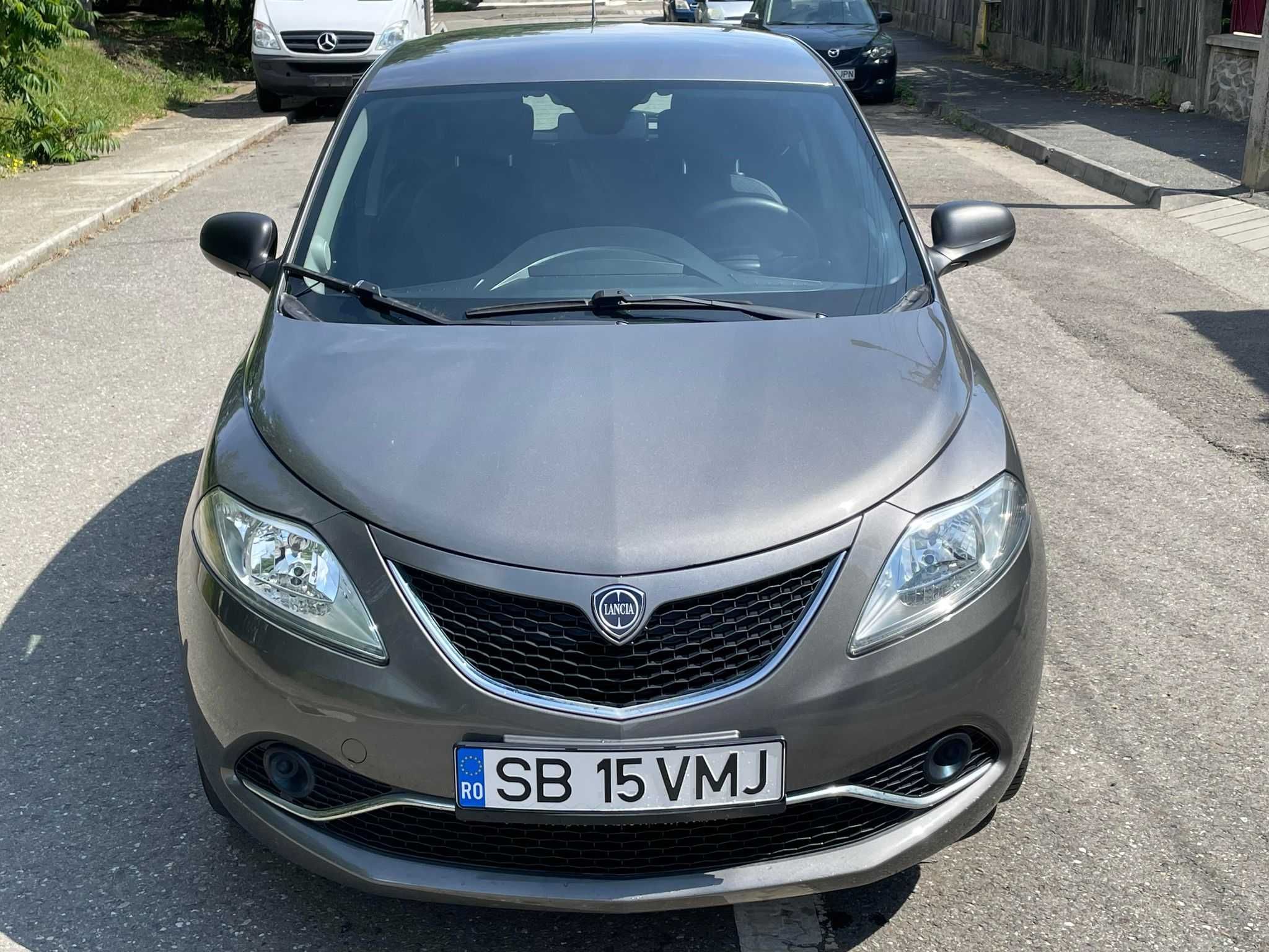 Lancia Ypsilon 2016 benzina