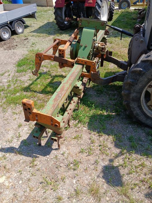 Freză alternatíva  Amazone