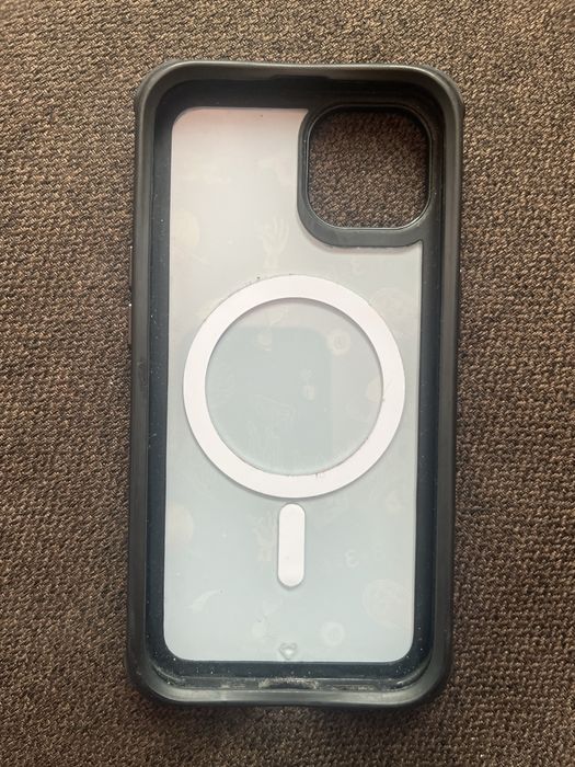 Магнитен кейс за Айфон 13