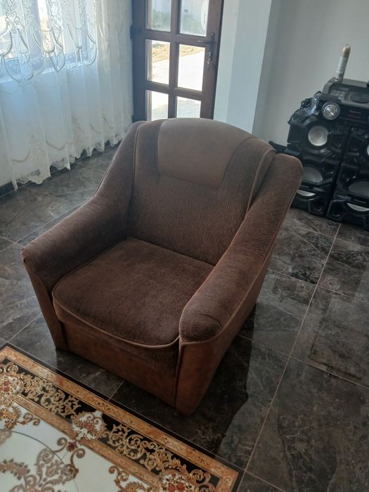 Colțar de vanzare +fotoliu