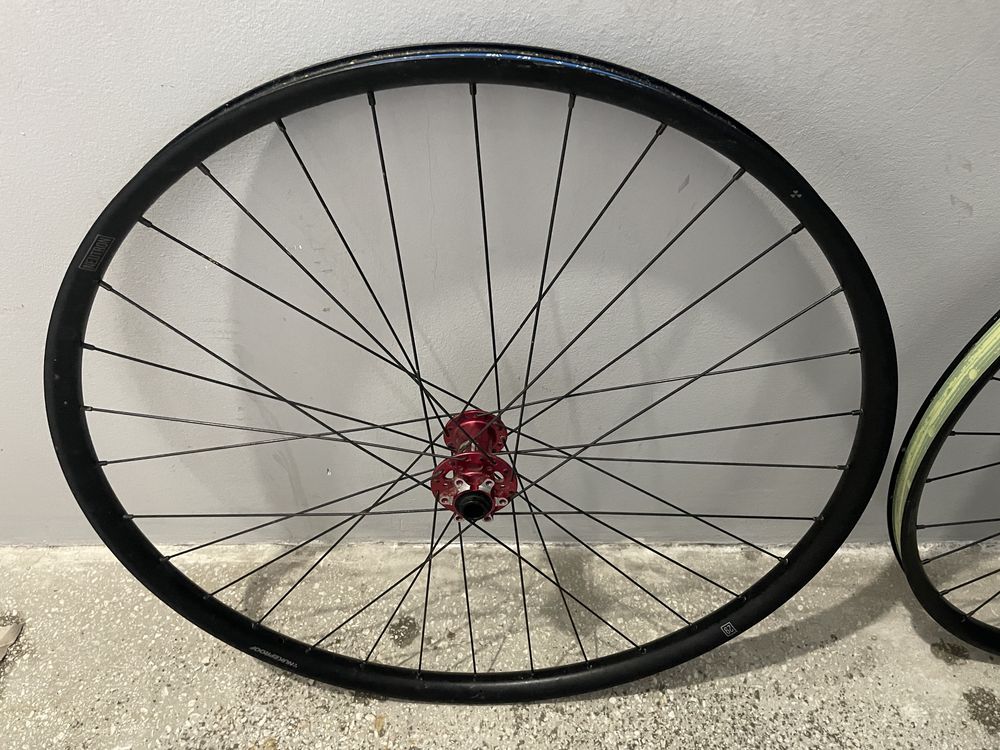 Set Roti 29” MTB Novatec-Nukeproof Neutron adaptor Boost