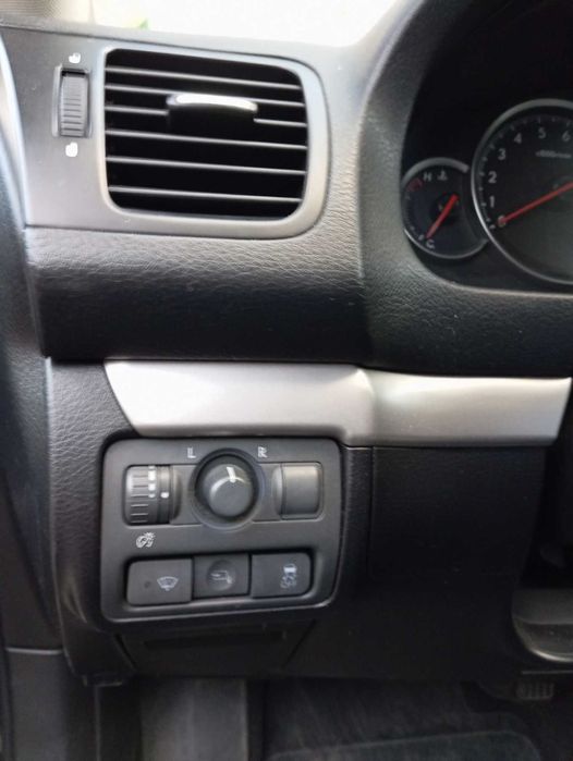 Subaru Legacy 2.0R на части