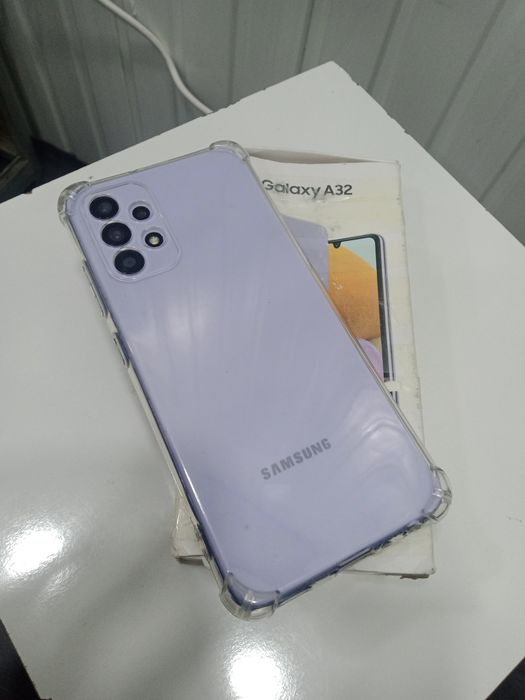 Продам Samsung A32, 64gb