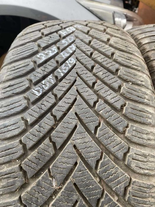 4 броя зимни гуми Continental 225/50 R17 Dot 0619 ном 502