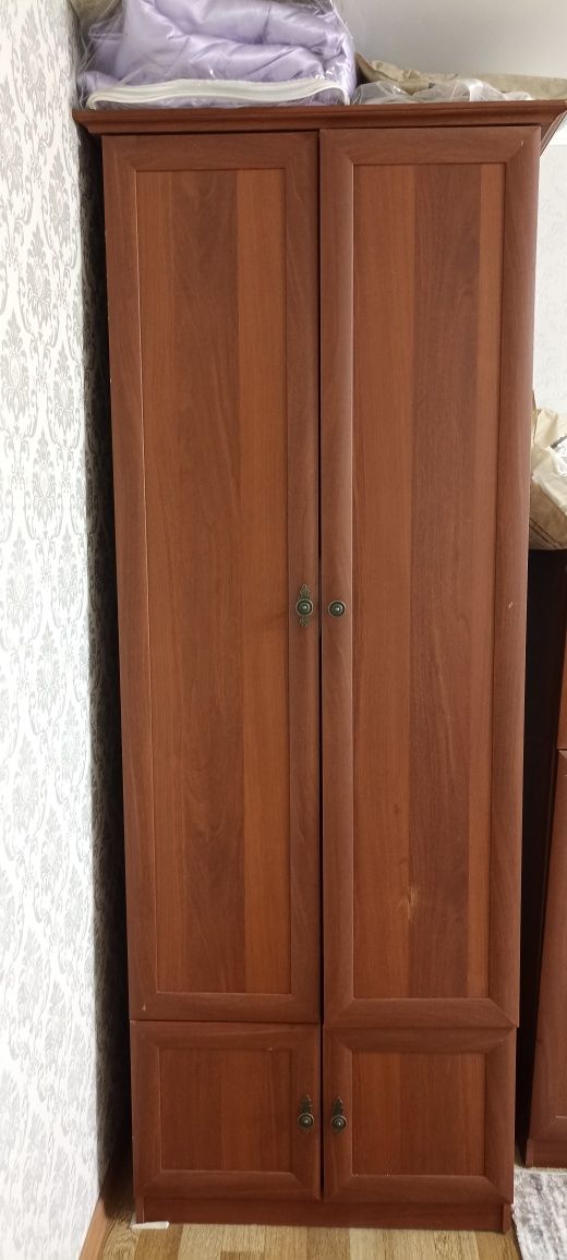 Шкаф плательный для одежды