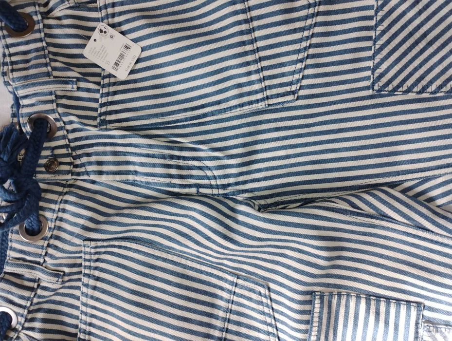 Pantaloni damă drepți