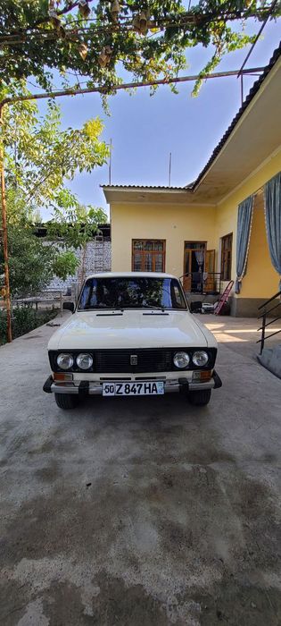 Vaz 2106 sotiladi