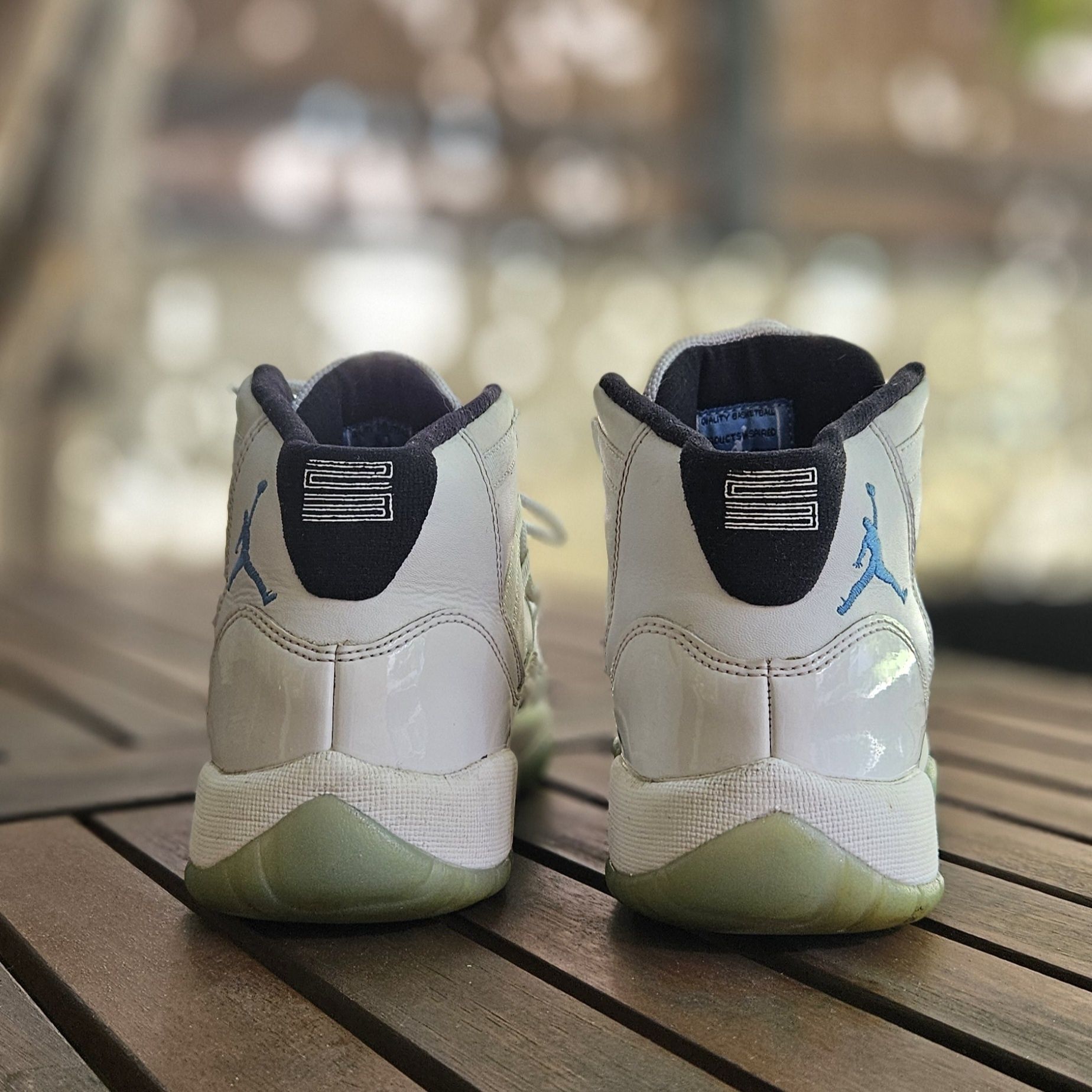 Nike Air Jordan 11 Retro Legend blue - 5Y - 37. 5