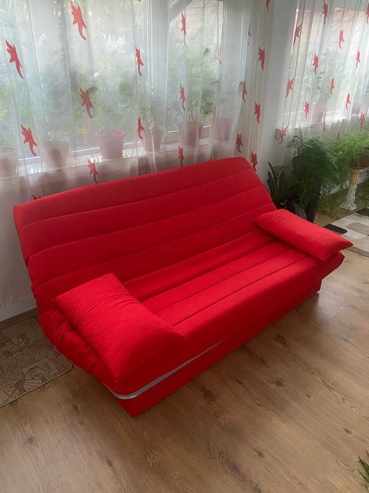 Canapea cu spătar rabatabil
