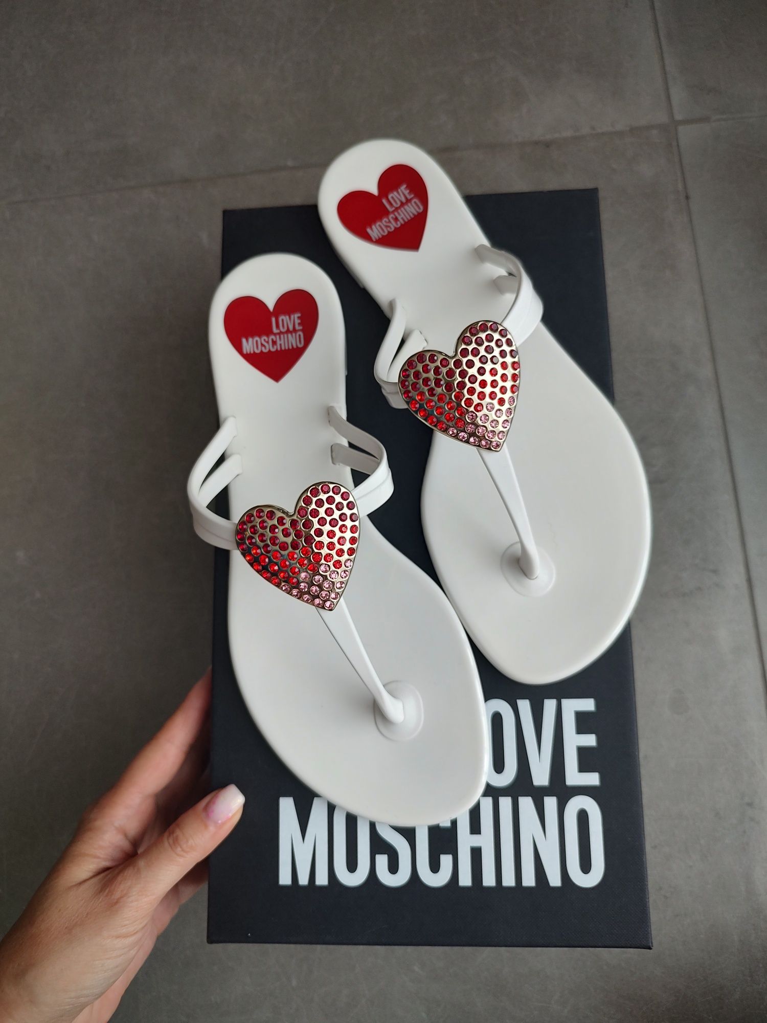 Дамски чехли Moschino
