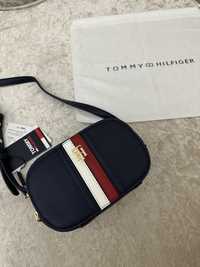 Новая сумочка Tommy Hilfiger