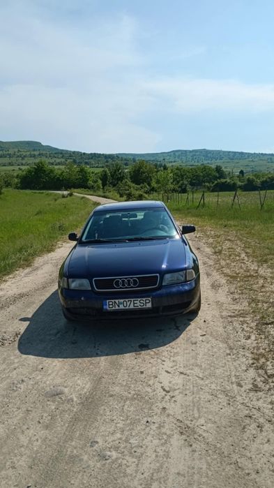 Vând Audi A4 B6 1000€ negociabil