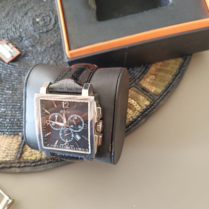 Ceasuri Doxa, Fosil, Makita, Samsung