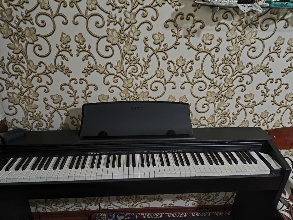 Продается электронное пианино Casio Privia PX 160