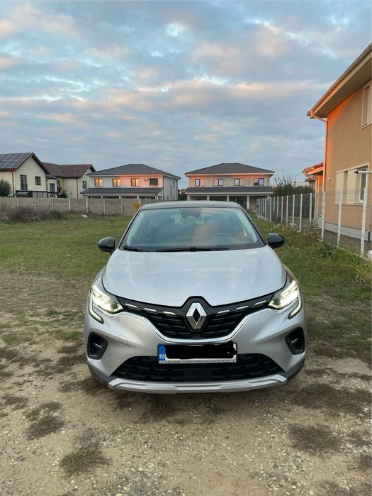 RENAULT Captur 2022