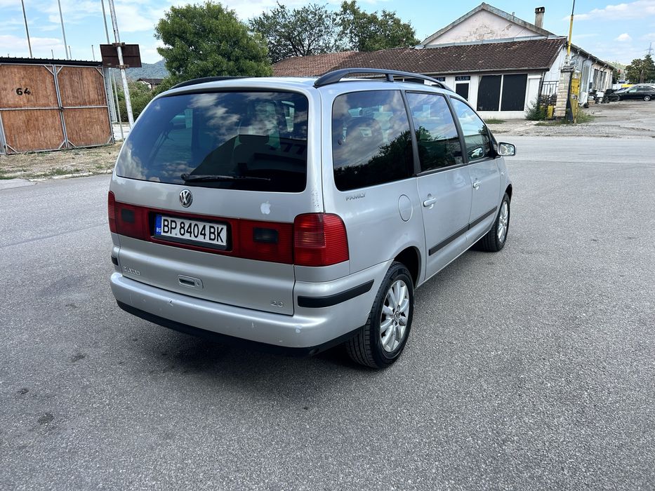 Продава се VW sharan 2.0 116к