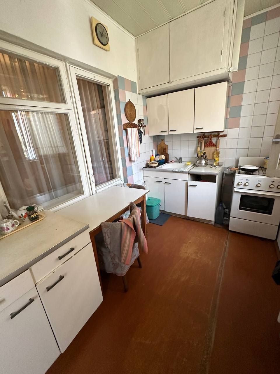 2/3/5. Сергели 4. Квартира 61 м², не торец!