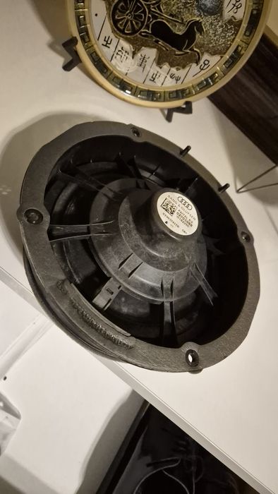 Difuzor boxa subwoofer b&o Audi