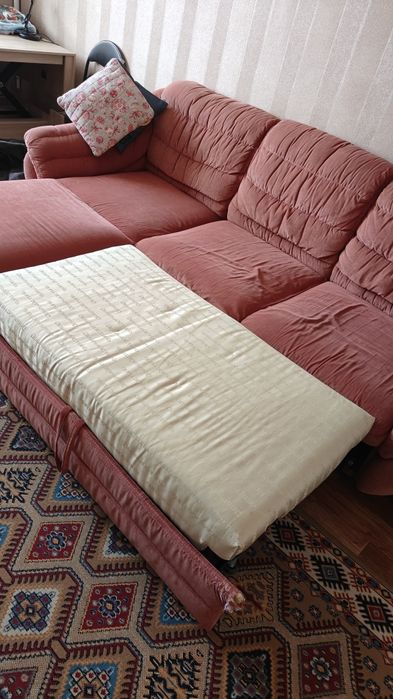 Продам диван! В отличном состоянии