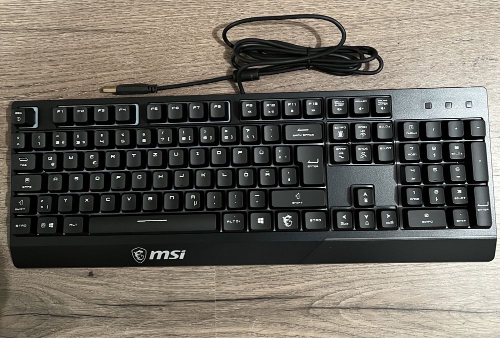 Tastatura jocuri MSI VIGOR GK30 RGB Tehnologie de comutare cu piston