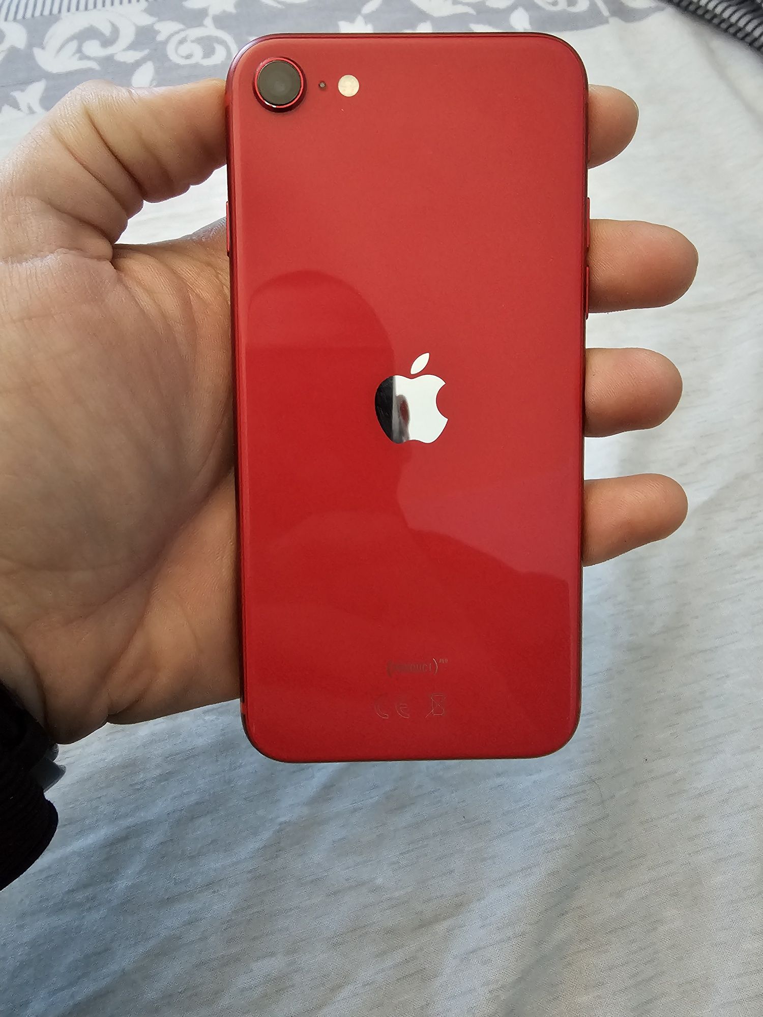 КАТО НОВ! Iphone SE 2020 64GB  2nd gen product red
